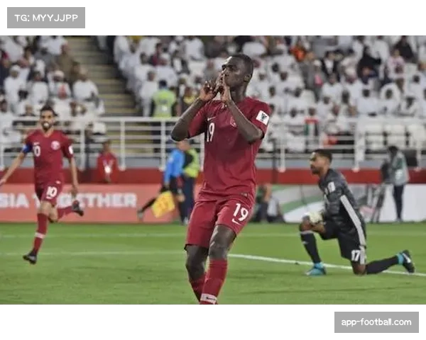 维斯塔潘卡塔尔站凭借安全车时机锁定胜局 展现极致攻防效率